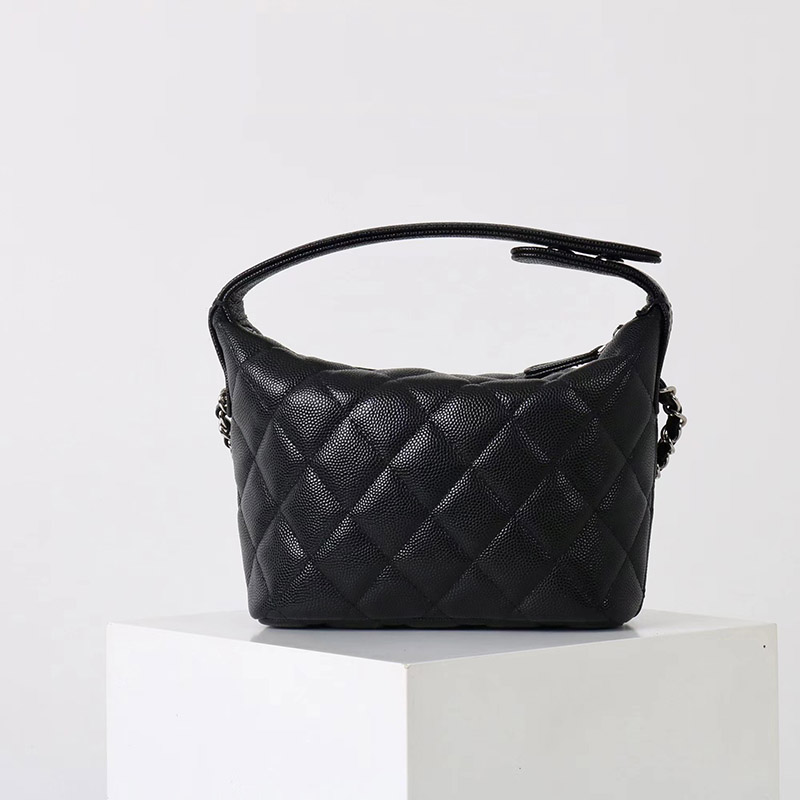 Damen Vintage gesteppt Top-Grain Leder Kette Crossbody Umhängetasche In Silber Hardware