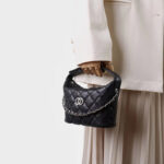 Damen Vintage gesteppt Top-Grain Leder Kette Crossbody Umhängetasche In Silber Hardware