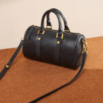 Women's Vintage Top-Grain Leather Pillow-Shaped Zipper Crossbody Shoulder Handbag In Gold Hardware