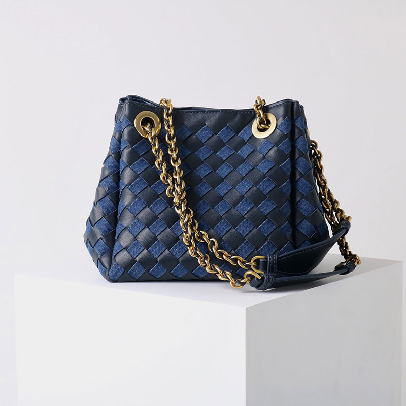 Sac à dos vintage en cuir véritable, à bandoulière et à chaîne, pour les femmes
