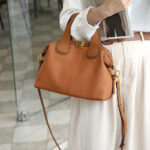 Minimalistische Damen Vollnarbenleder Reißverschluss Crossbody Schulterriemen Top Handle Tasche