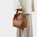 Women's Vintage Full-Grain Leather Crossbody Shoulder Bucket Handbag In Silver Hardware