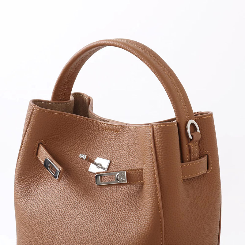Women's Vintage Full-Grain Leather Crossbody Shoulder Bucket Handbag In Silver Hardware