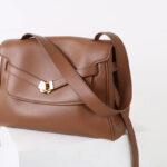 Women's Vintage Leather Shoulder Satchel Bag In Gold Hardware