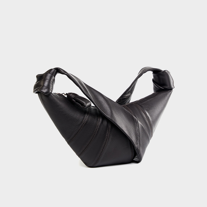 Women's Lambskin Dumpling-Shaped Zipper Crossbody Shoulder Bags