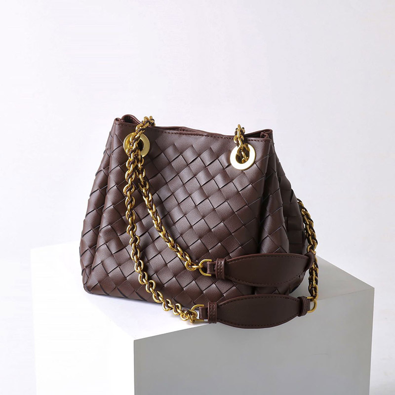 Sac à dos vintage en cuir véritable, à bandoulière et à chaîne, pour les femmes