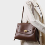 Women's Vintage Leather Shoulder Satchel Bag In Gold Hardware