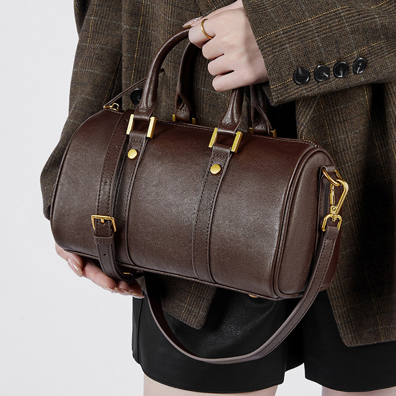 Women's Vintage Top-Grain Leather Pillow-Shaped Zipper Crossbody Shoulder Handbag In Gold Hardware