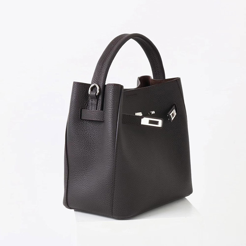 Women's Vintage Full-Grain Leather Crossbody Shoulder Bucket Handbag In Silver Hardware