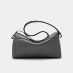 Damen Vintage Cowhide Leder Asymmetrische Klappe Crossbody Umhängetasche In Silber Schloss