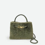 Femmes Vintage Lambswool Plush Metal Bow Shoulder Crossbody Handbag