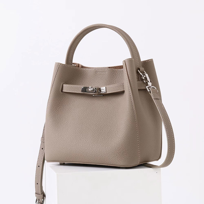 Women's Vintage Full-Grain Leather Crossbody Shoulder Bucket Handbag In Silver Hardware