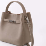 Women's Vintage Full-Grain Leather Crossbody Shoulder Bucket Handbag In Silver Hardware