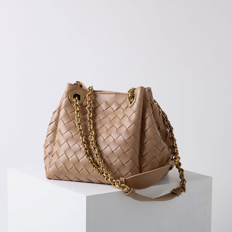 Sac à dos vintage en cuir véritable, à bandoulière et à chaîne, pour les femmes