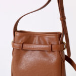 Women's Small Vintage Top-Grain Leather Buckle Crossbody  Shoulder Bag In Gold Hardware