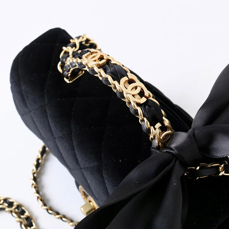 Sac à main Vintage en velours noir matelassé et en cuir avec chaîne sur le dessus en métal doré