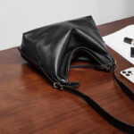 Sac hobo vintage en cuir pleine fleur avec boucle pour femmes