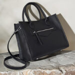 Women's Vintage Full-Grain Leather Zipper Shoulder Crossbody Tote Bags