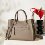 Women's Vintage Full-Grain Leather Zipper Shoulder Crossbody Tote Bags