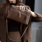 Women's Vintage Leather Box Crossbody Shoulder Strap Top Handbag Bag With Lock Buckle