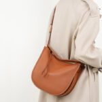 Women's Vintage Leather Crossbody Shoulder Bags With Zipper Closure