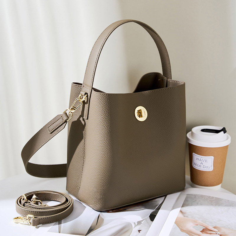 Women's Vintage Top-Grain Leather Bucket Shoulder Crossbody Handbag In Gold Hardware