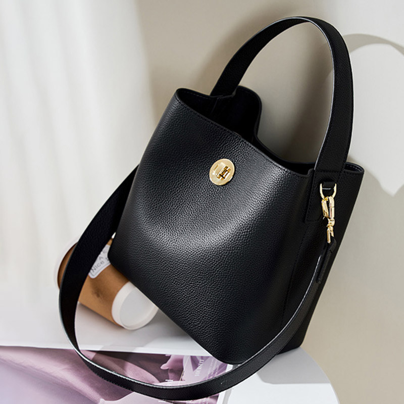 Women's Vintage Top-Grain Leather Bucket Shoulder Crossbody Handbag In Gold Hardware