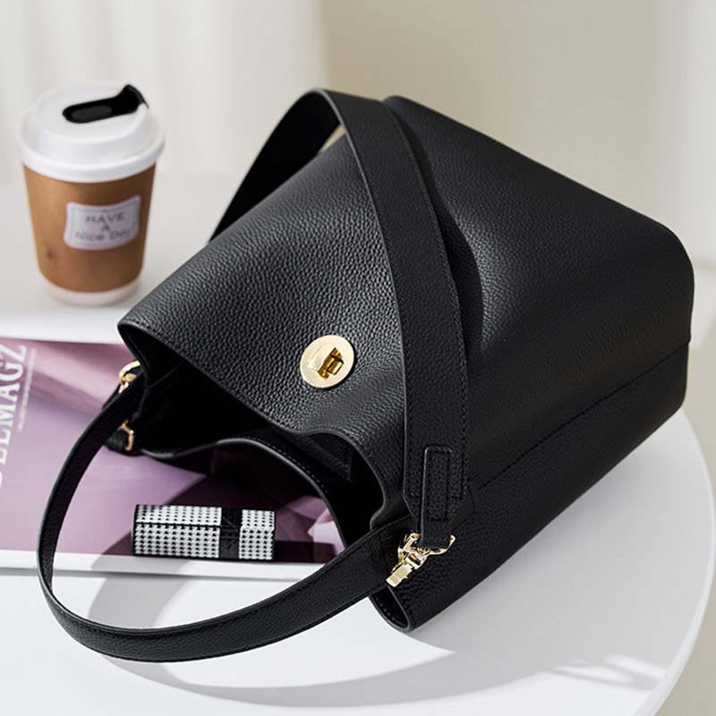 Women's Vintage Top-Grain Leather Bucket Shoulder Crossbody Handbag In Gold Hardware