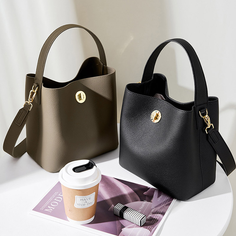 Women's Vintage Top-Grain Leather Bucket Shoulder Crossbody Handbag In Gold Hardware