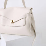 Women's Vintage Leather Shoulder Satchel Bag In Gold Hardware