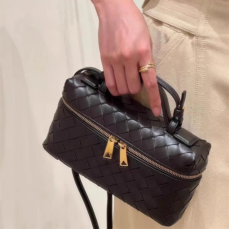 Sac à bandoulière en cuir tissé pour femmes