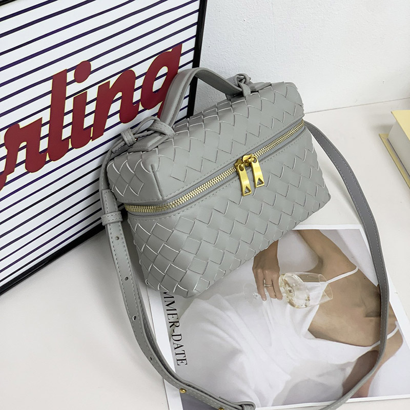 Sac à bandoulière en cuir tissé pour femmes