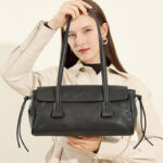 Women's Cowhide Leather Pillow-Shaped Minimalist Baguette Bag