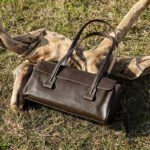 Women's Cowhide Leather Pillow-Shaped Minimalist Baguette Bag