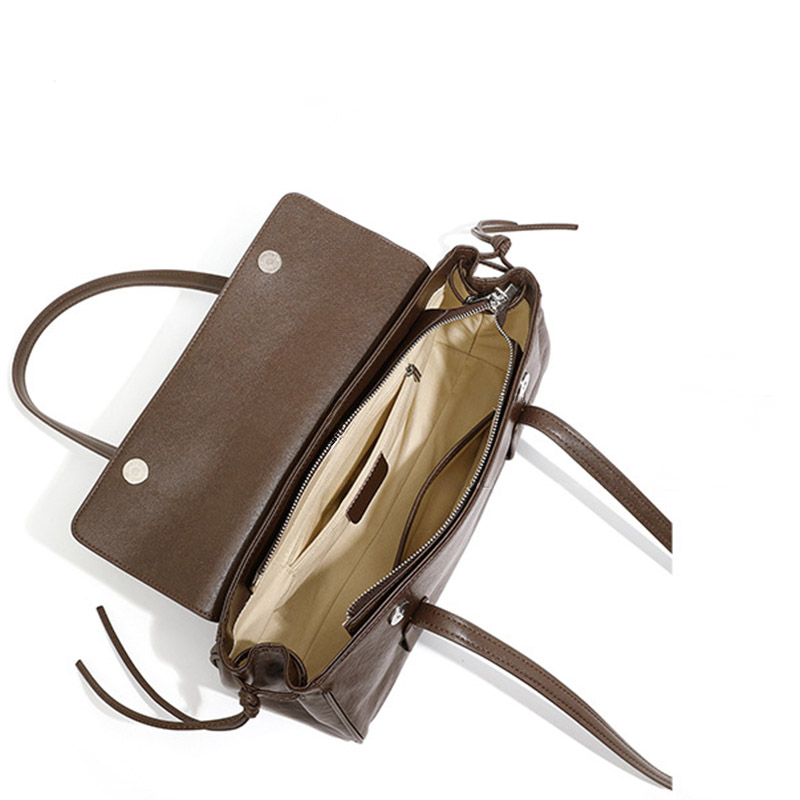 Women's Cowhide Leather Pillow-Shaped Minimalist Baguette Bag