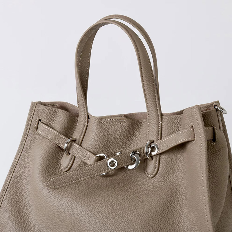 Women's Full-Grain Leather Drawstring Buckle Tote Bag With Silver Hardware