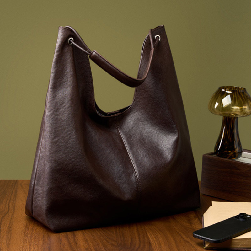 Women's Minimalist Cowhide Leather Hobo Shoulder Bag With Magnetic Closure