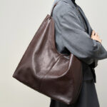 Women's Minimalist Cowhide Leather Hobo Shoulder Bag With Magnetic Closure