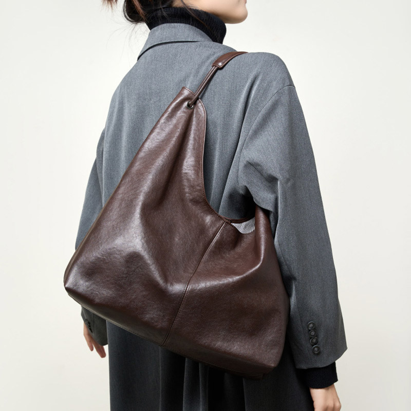 Women's Minimalist Cowhide Leather Hobo Shoulder Bag With Magnetic Closure