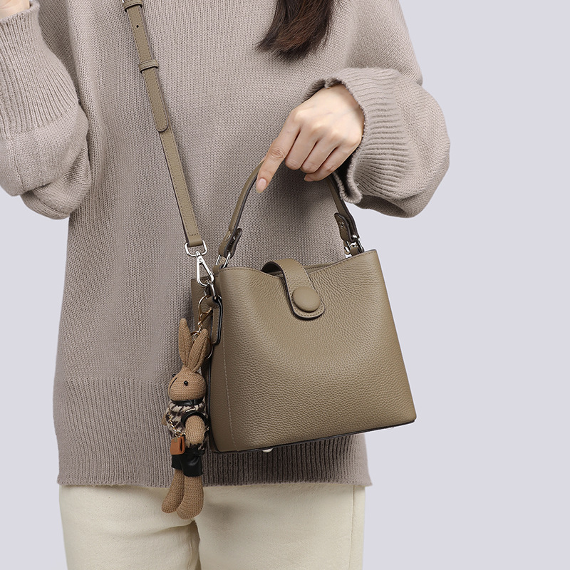 Women's Minimalist Full-Grain Leather Crossbody Shoulder Strap Bucket Handbag With Buckle Closure