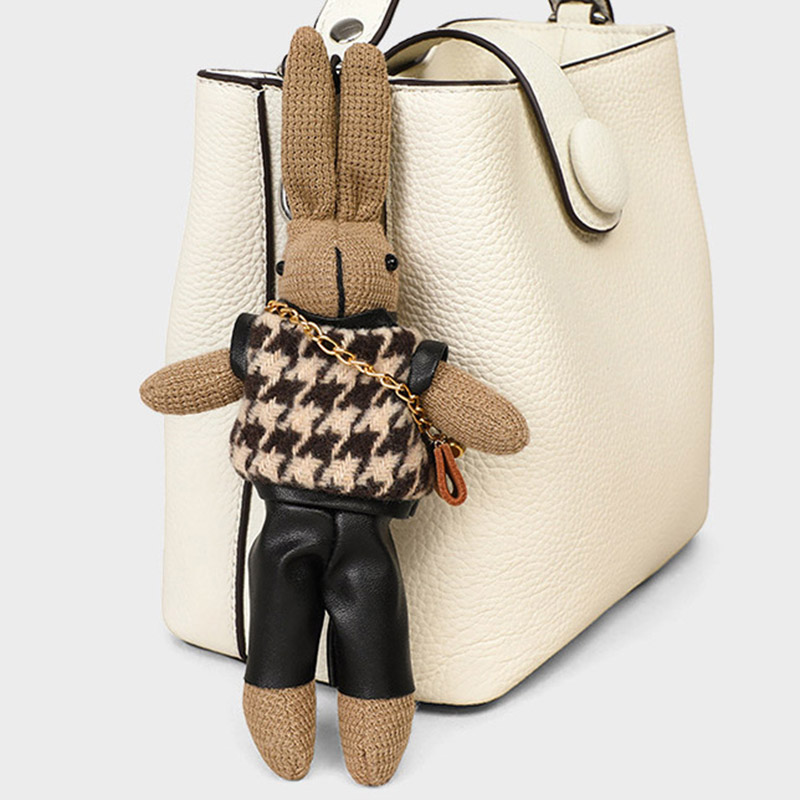 Women's Minimalist Full-Grain Leather Crossbody Shoulder Strap Bucket Handbag With Buckle Closure