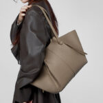 Women's Minimalist Top-Grain Leather Wing-Shaped Shoulder Tote Bags