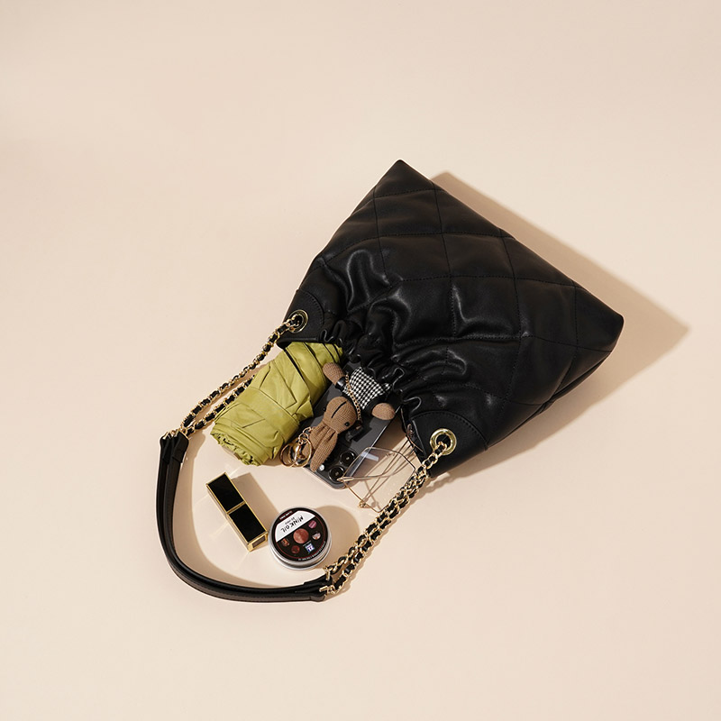 Women's Quilted Top Grain Leather Chain Shoulder Strap Bucket Handbags