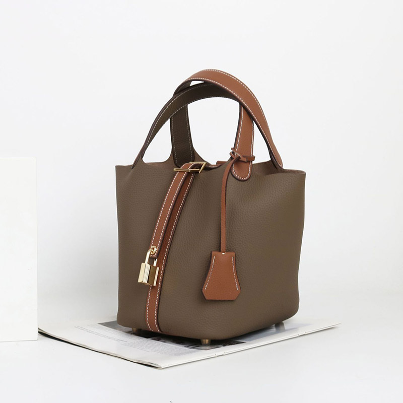 Women's Vintage Top-Grain Leather Bucket Handbag With Lock Closure