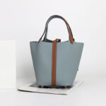 Women's Vintage Top-Grain Leather Bucket Handbag With Lock Closure