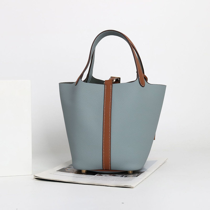 Women's Vintage Top-Grain Leather Bucket Handbag With Lock Closure