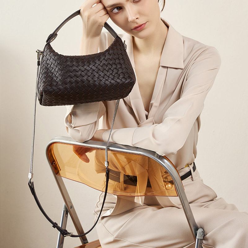 Women's Woven Lambskin Pillow Chain Crossbody Shoulder Handbags