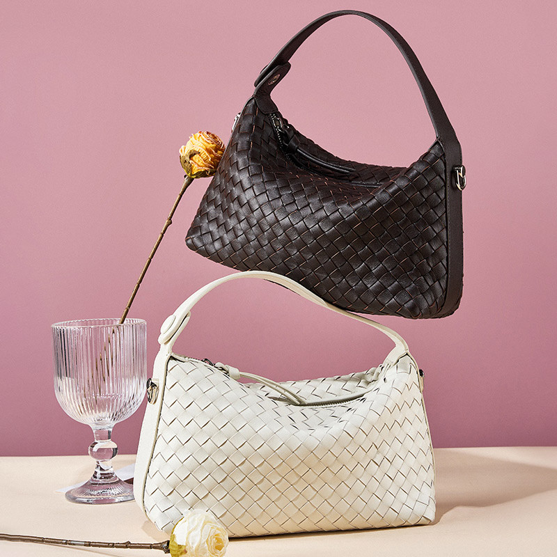 Women's Woven Lambskin Pillow Chain Crossbody Shoulder Handbags