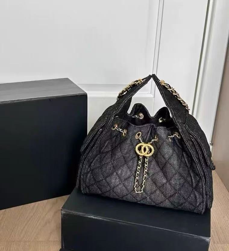 Women's Quilted Canvas Chain Hobo Bag In Gold Hardware photo review