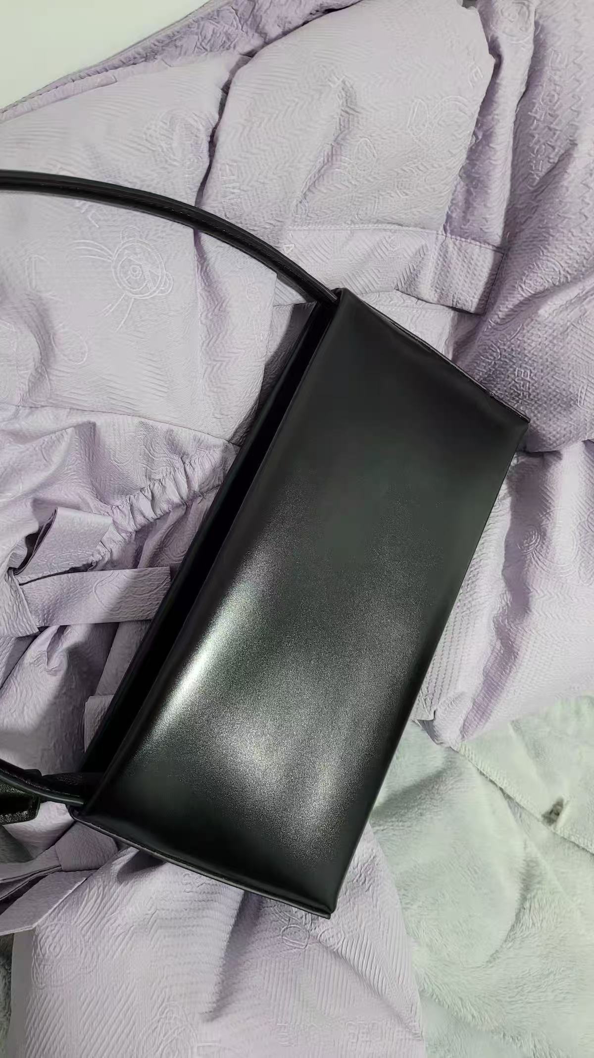 Women's Minimalist Genuine Leather Baguette Bag photo review